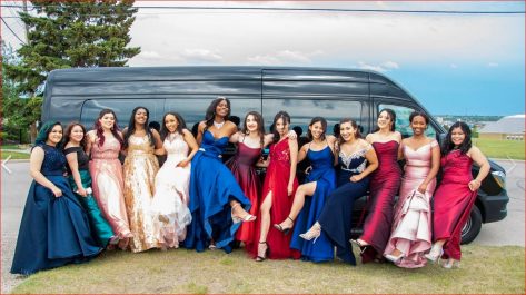 Calgary-Party-bus-for-high-school-Graduations-473x265-1
